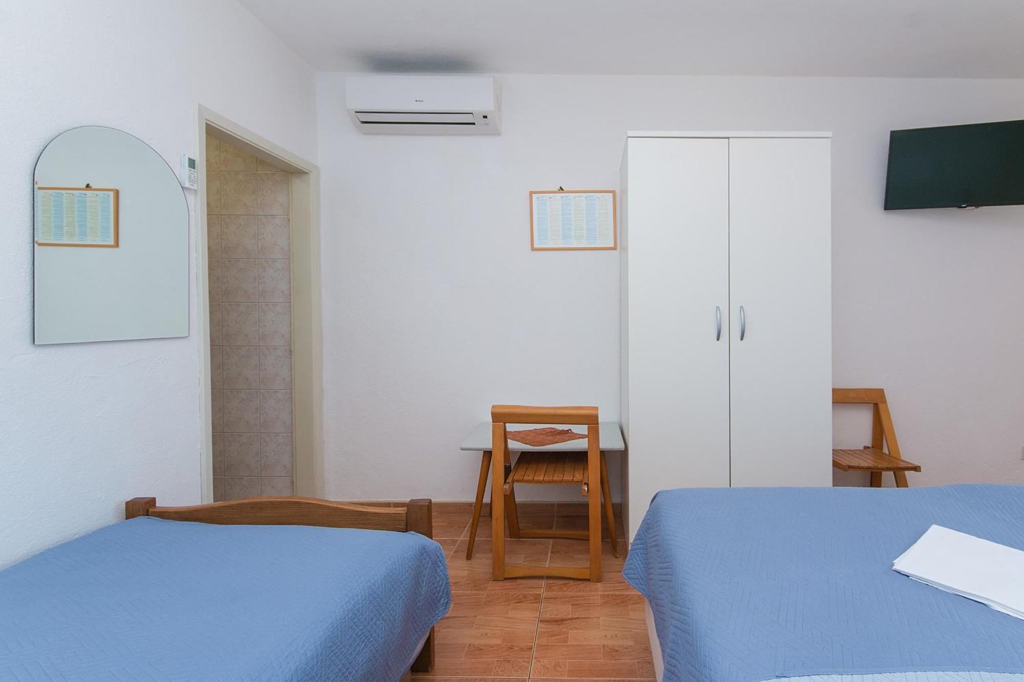 Apartments And Rooms By The Sea Brela, Makarska - 2752 Zimmer foto