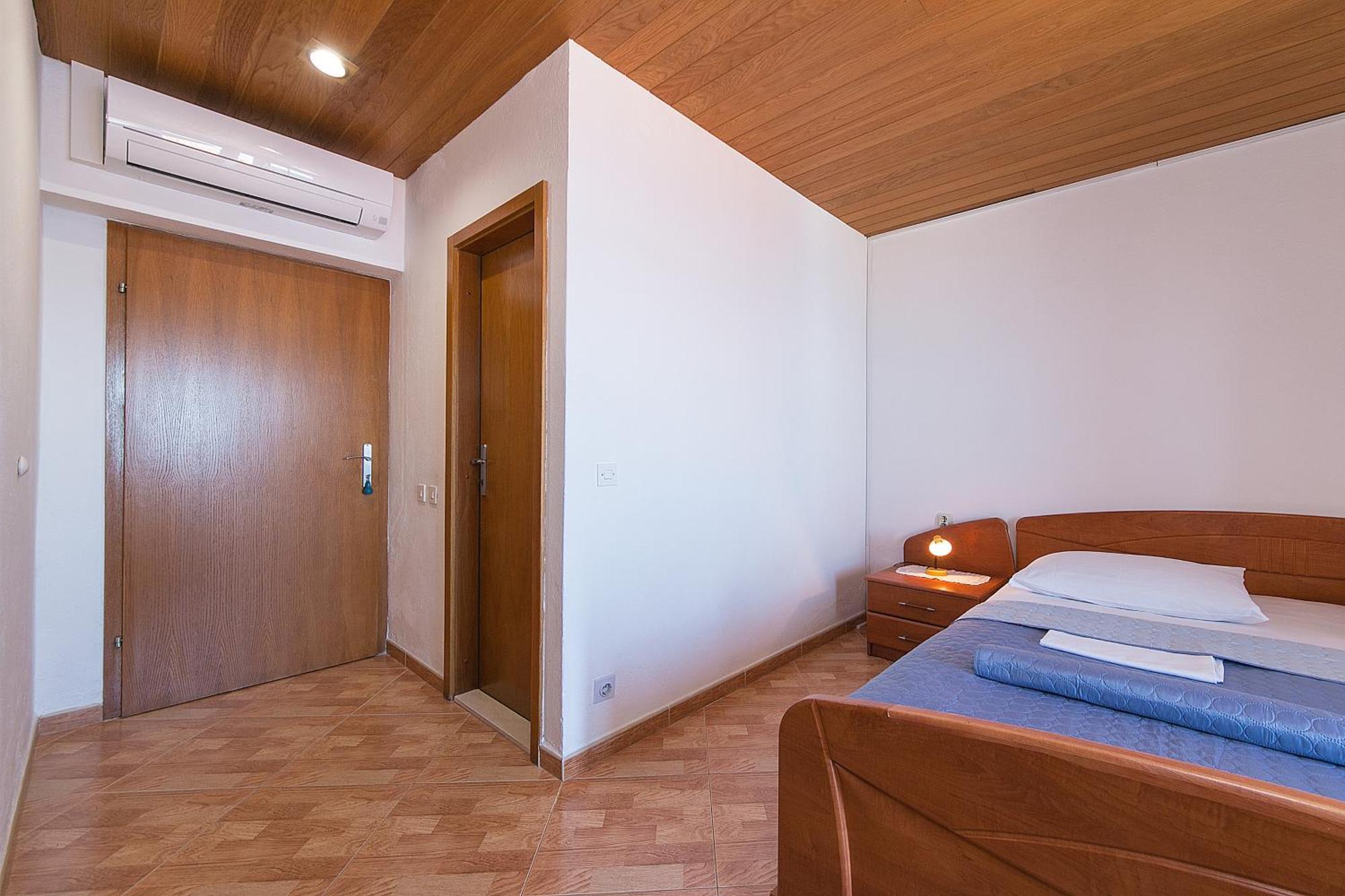 Apartments And Rooms By The Sea Brela, Makarska - 2752 Zimmer foto