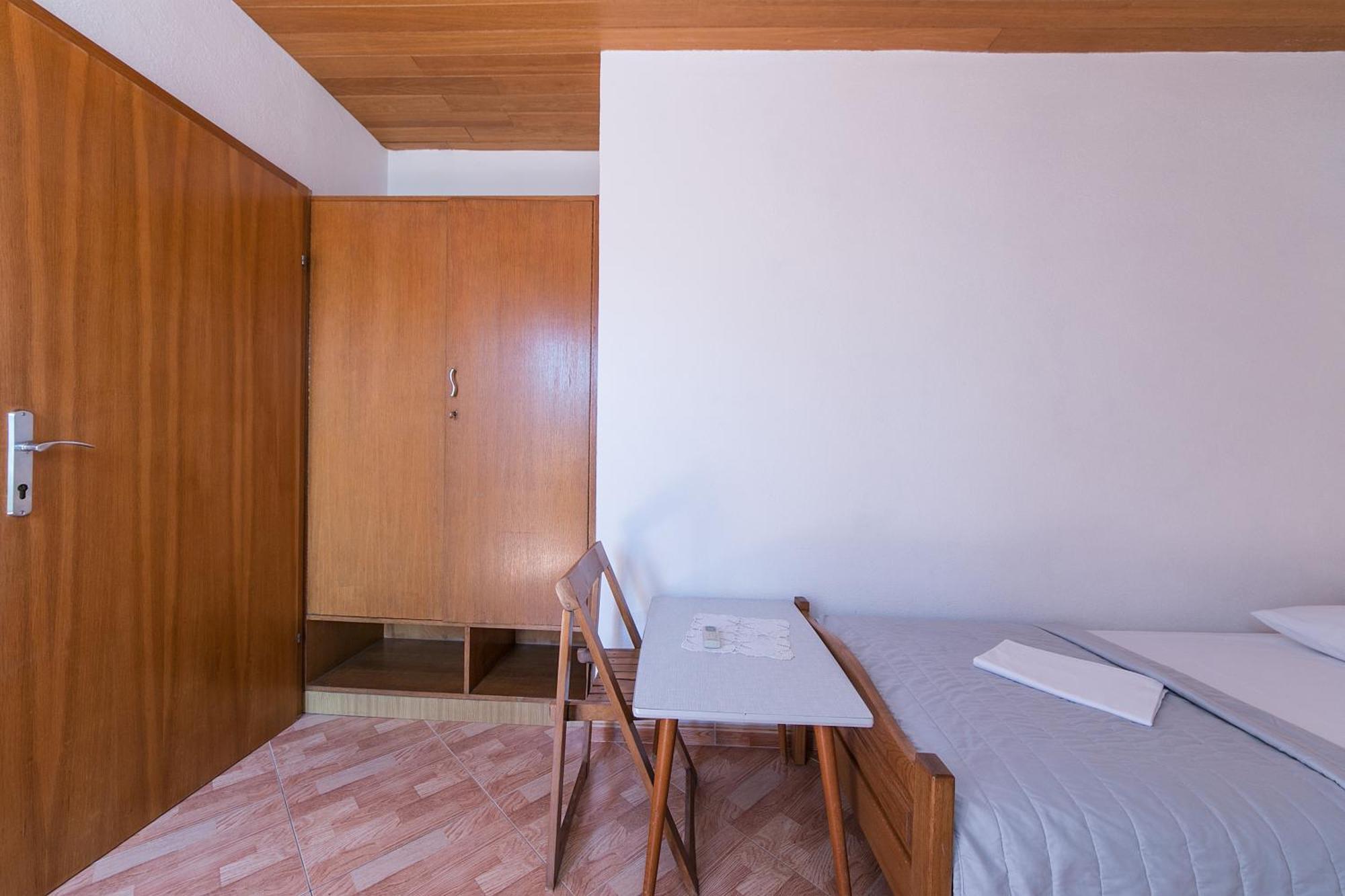 Apartments And Rooms By The Sea Brela, Makarska - 2752 Zimmer foto