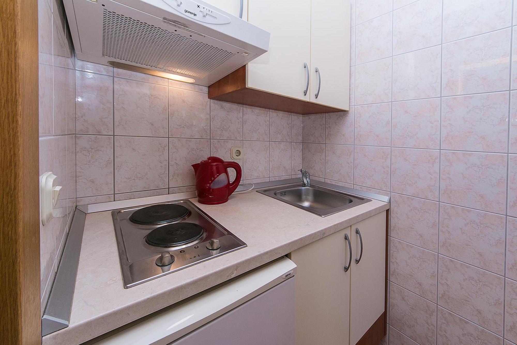 Apartments And Rooms By The Sea Brela, Makarska - 2752 Exterior foto